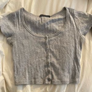 Brandy Melville cropped tshirt